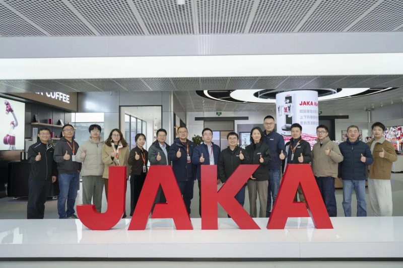 强强联合！节卡机器人 × Intel 达成战略合作，共推“算力与作业力融合”，引领具身智能新纪元(图2)