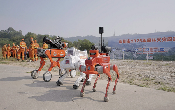 速度彰显实力！智身科技第5000台具身智能机器人量产交付，创行业新里程碑(图5)