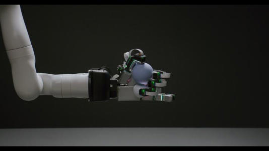 我国科研团队成功研制“全手触觉机器人仿生手” 我国科研团队成功研制“全手触觉机器人仿生手”(图5)