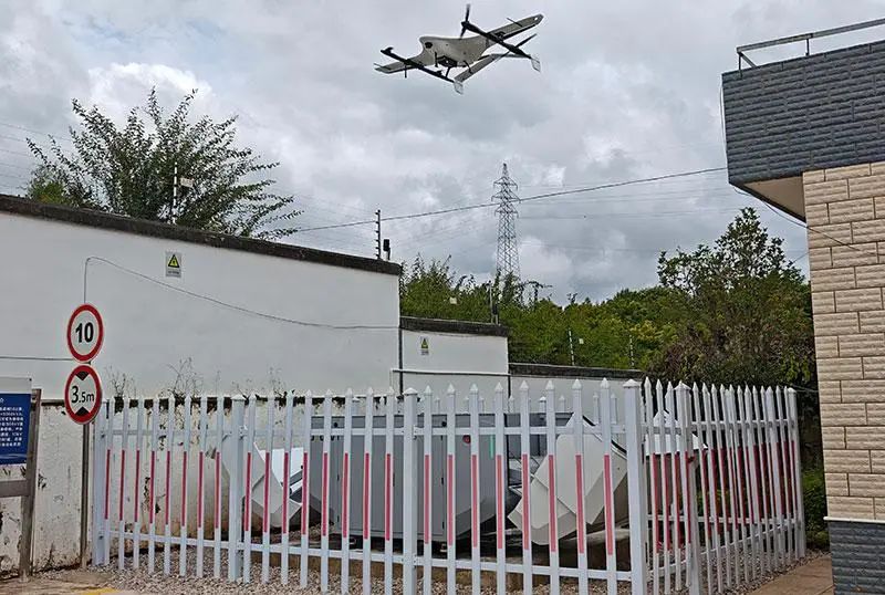 云南电网部首次署垂直起降固定翼无人机机巢(图1) 云南电网部首次署垂直起降固定翼无人机机巢(图1)