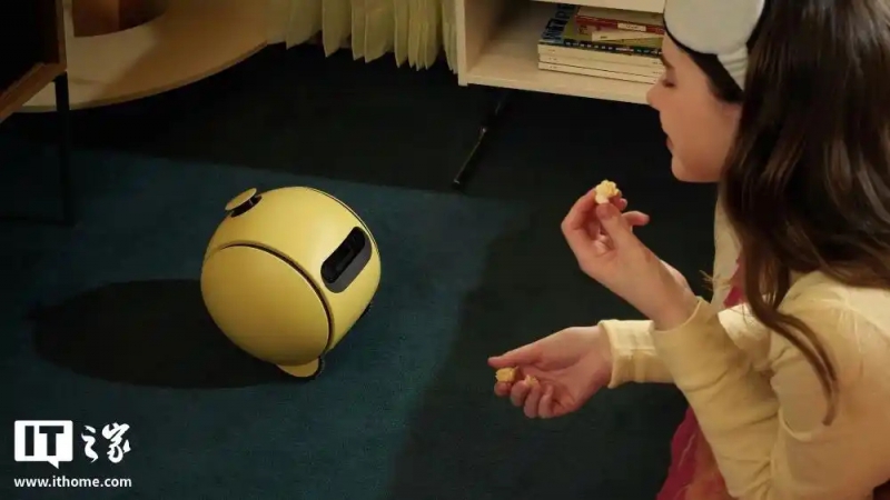 消息称三星 AI 家庭伴侣机器人 Ballie 推迟上市(图1) 消息称三星 AI 家庭伴侣机器人 Ballie 推迟上市(图1)
