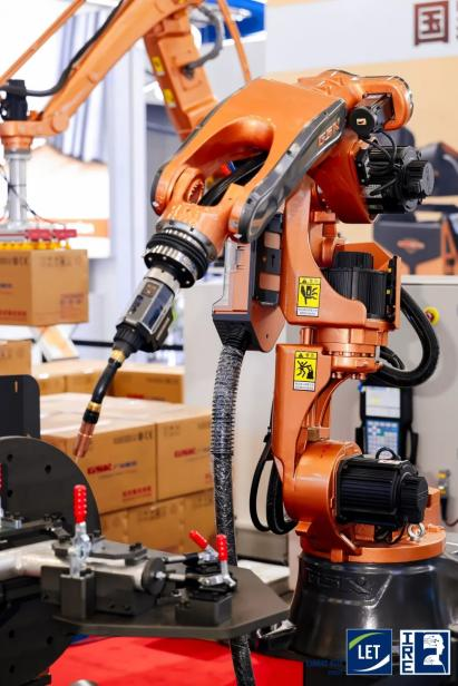 LET 2025盛大开幕!数智工厂×智慧物流×机器人,一展get创新科技(图30) LET 2025盛大开幕!数智工厂×智慧物流×机器人,一展get创新科技(图30)