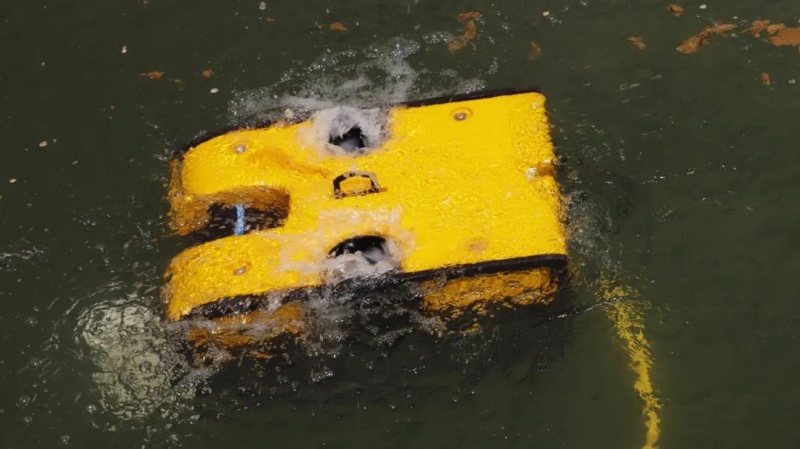 开展水下机器人实操培训 提升防汛应急能力(图1)