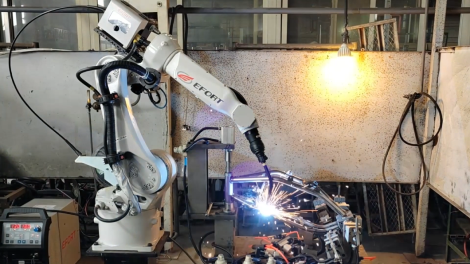 中国焊接机器人厂家大盘点!哪个品牌值得推荐?(图3) 中国焊接机器人厂家大盘点!哪个品牌值得推荐?(图3)