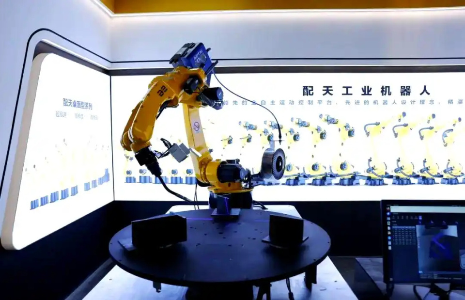 中国焊接机器人厂家大盘点!哪个品牌值得推荐?(图4) 中国焊接机器人厂家大盘点!哪个品牌值得推荐?(图4)