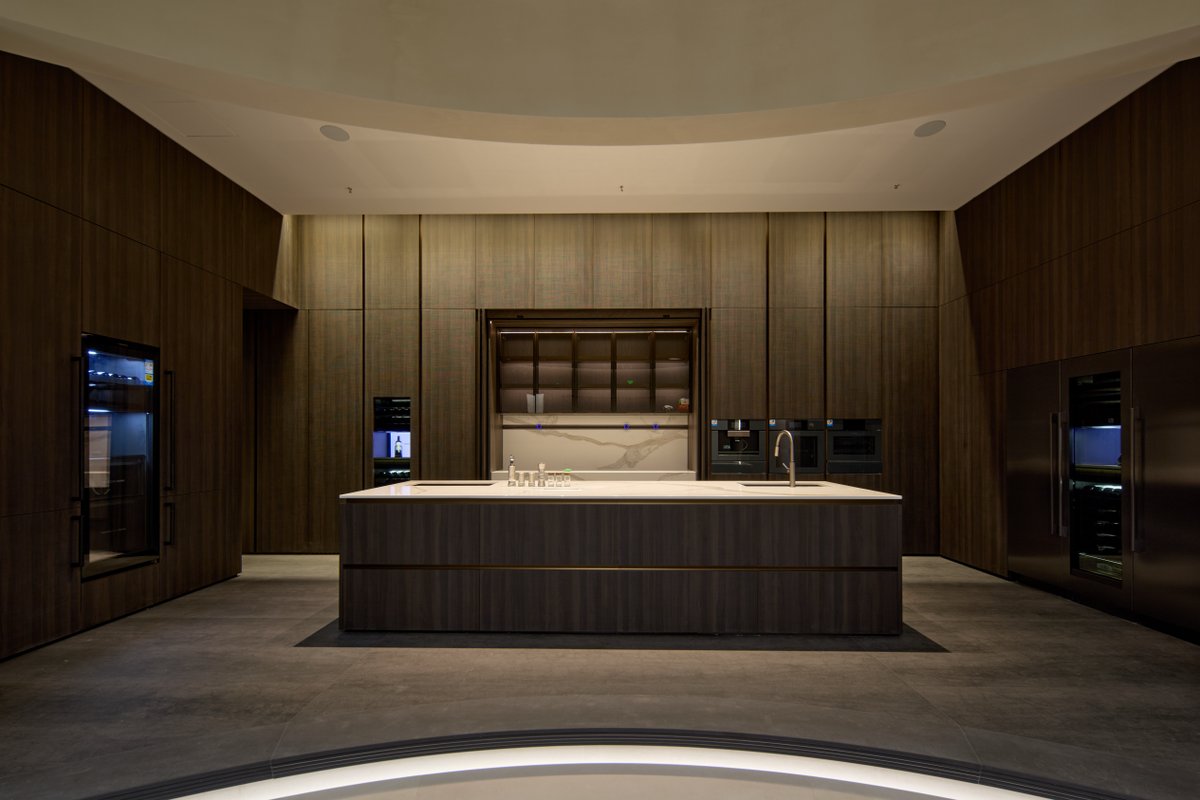 深圳湾壹号迎来全球首店!卡萨帝冰箱C-HOUSE以原创力重构C位生活美学(图3) 深圳湾壹号迎来全球首店!卡萨帝冰箱C-HOUSE以原创力重构C位生活美学(图3)