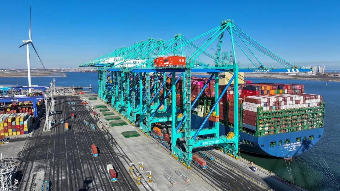 第三届天津国际航运展:ART机器人彰显“津港智造”硬核实力(图8) 第三届天津国际航运展:ART机器人彰显“津港智造”硬核实力(图8)