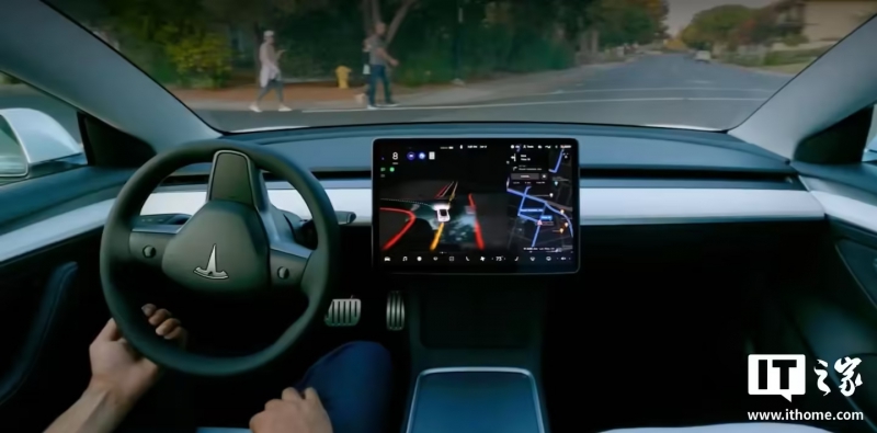 马斯克再放豪言:特斯拉自动驾驶明年盈利,数百万辆机器人出租车将上路(图1) 马斯克再放豪言:特斯拉自动驾驶明年盈利,数百万辆机器人出租车将上路(图1)