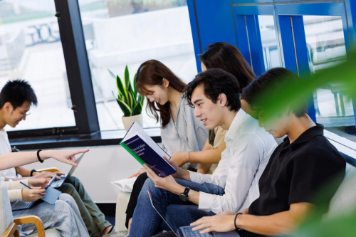 香港科技大学人工智能与创业理学硕士课程,锻造AI未来战略家(图3) 香港科技大学人工智能与创业理学硕士课程,锻造AI未来战略家(图3)