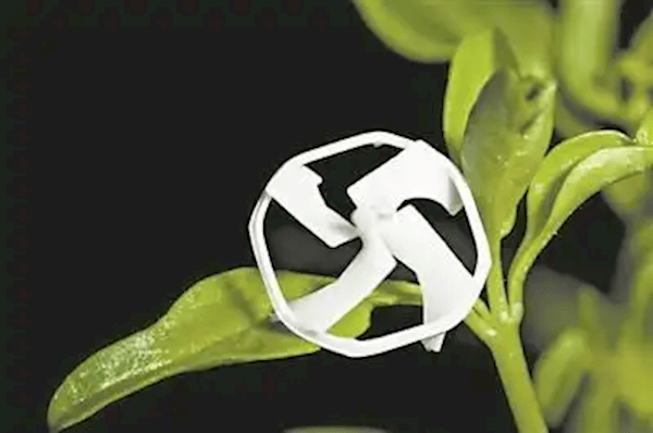 蜜蜂灵感！伯克利团队造出直径不足1厘米最小飞行机器人(图1)