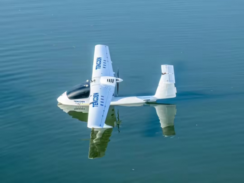 “混江龙”水陆两栖无人机亮相，首次实现小河流水面起降(图1)