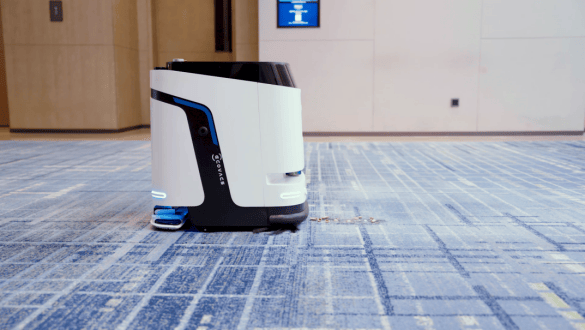 机器人加码智慧酒店！科沃斯商用清洁机器人在2025 CCE清洁展有何惊喜(图1)