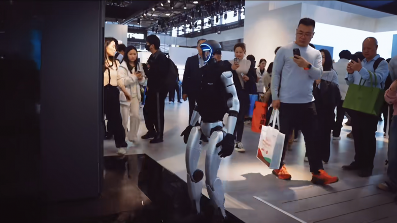 洗护行业被机器人撞了一下腰!这样的科技cp你见过吗?(图5) 洗护行业被机器人撞了一下腰!这样的科技cp你见过吗?(图5)