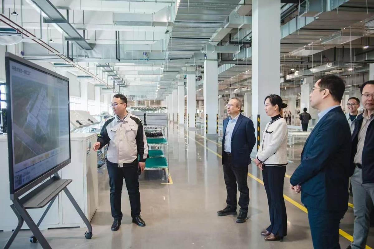 中德商饮工厂正式投产,成国内最大总装线(图3) 中德商饮工厂正式投产,成国内最大总装线(图3)