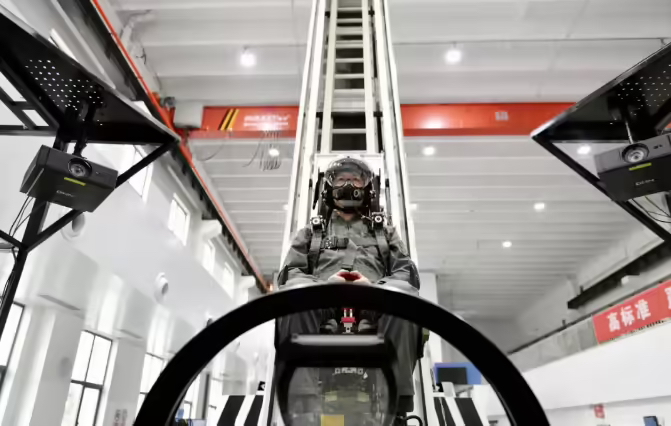 填补空白,我国首次“向上弹射人体防护装置生物动力学”试验成功(图1) 填补空白,我国首次“向上弹射人体防护装置生物动力学”试验成功(图1)