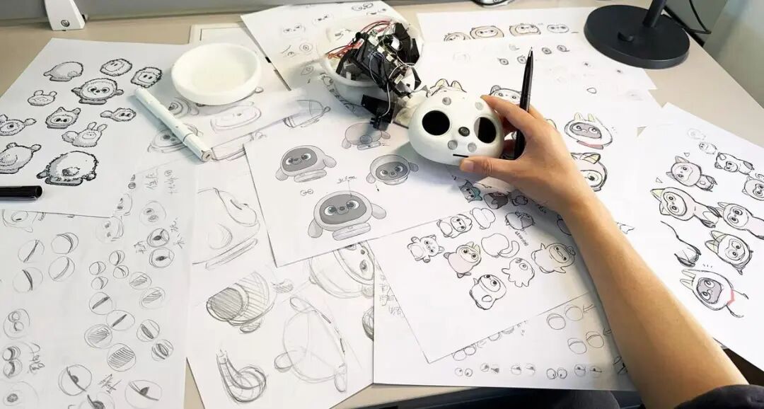 万有AI力|陪伴机器人初试商业化:什么是核心竞争力(图2) 万有AI力|陪伴机器人初试商业化:什么是核心竞争力(图2)