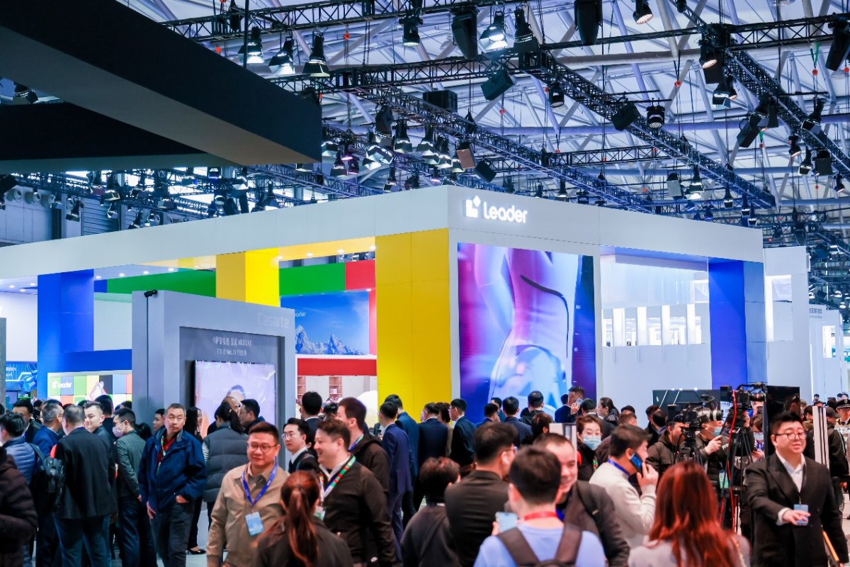 爱电竞、爱美妆、爱露营？AWE：年轻人爱的生活尽在Leader(图1)