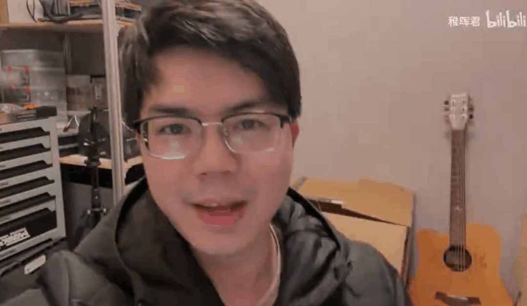 舍百万年薪造“哪吒”？稚晖君开发双足机器人实现轮足切换结构创新设计！(图1)